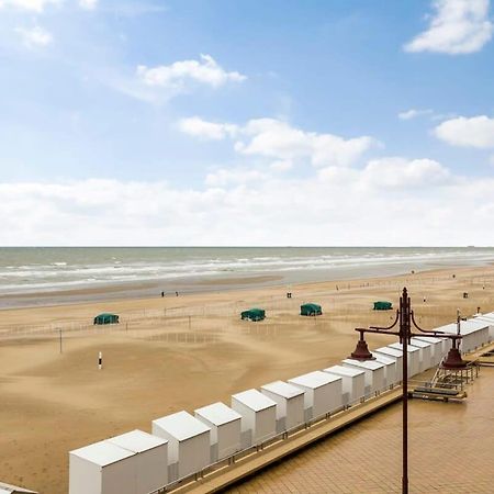 Huswell - Majestic Apartment With Breathtaking Sea View De Haan Kültér fotó