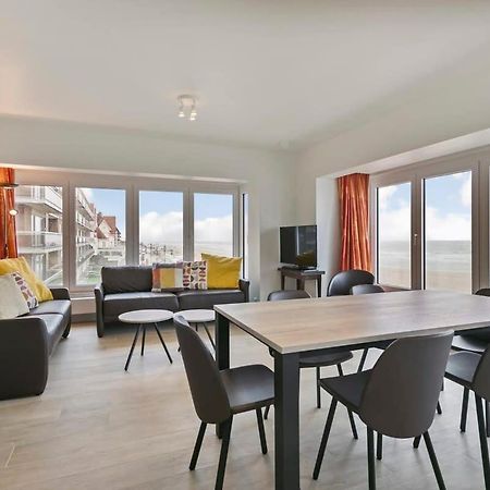 Huswell - Majestic Apartment With Breathtaking Sea View De Haan Kültér fotó